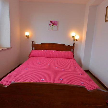 Apartments Palace Mira Mare Tivat Quarto foto